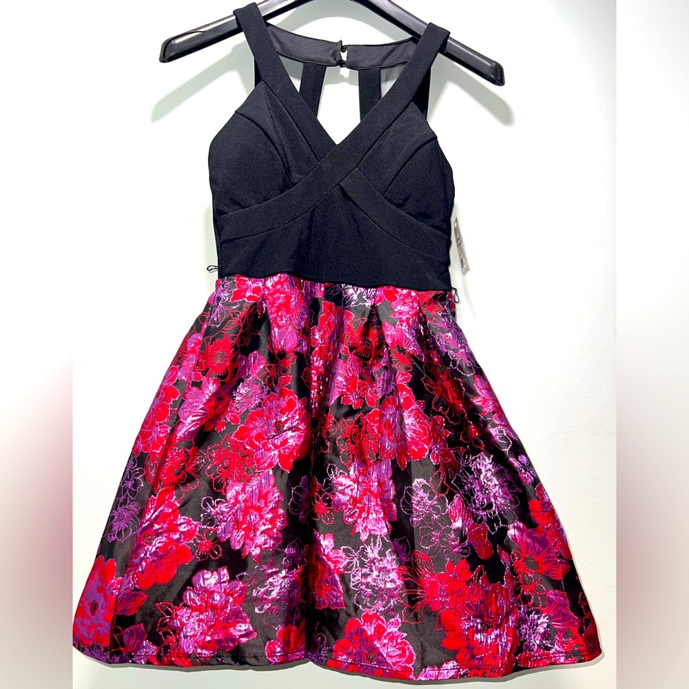 Crystal doll women’s (junior) dress multicolor floral pattern size 3